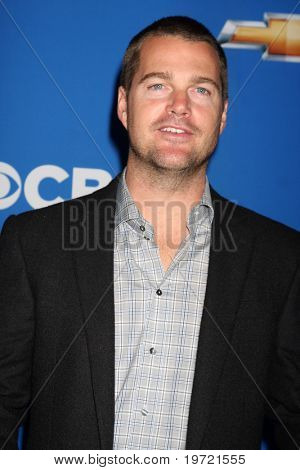 LOS ANGELES - září 16: Chris O'Donnell dorazí na CBS podzim 2010 strana v The Colony na září