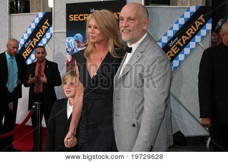 Los Angeles Sep 30: Peta Wilson, John Malkovich kommt bei der Premiere 
