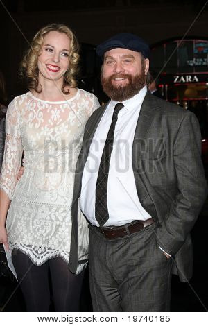 LOS ANGELES - 28 de OCT: Zach Galifianakis llega en el estreno de 