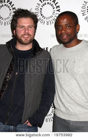 LOS ANGELES - 29 novembre: James Roday, Dule Hill arriva al 