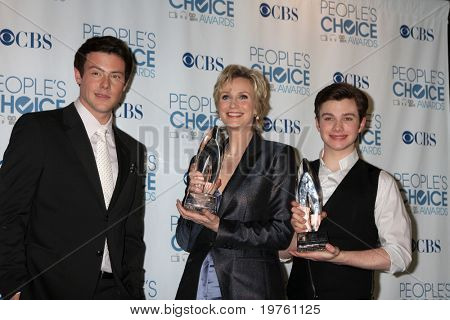 Los Angeles jan 5: Cory Monteith, Jane lynch, Chris Colfer kommt in 2011 people's Choice Awards