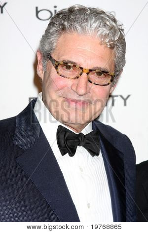 LOS ANGELES - JAN 15: Michael Nouri kommt bei Art Of Elysium 'Himmel' Gala 2011 auf der Kalifor