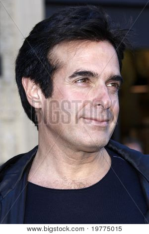 LOS ANGELES - 23 jan: David Copperfield มาถึงที่โรง 