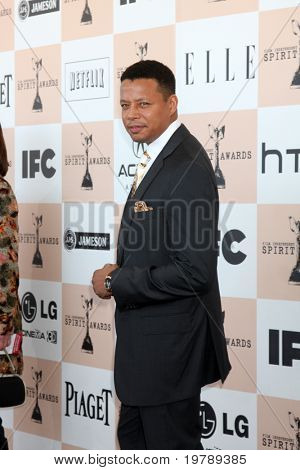 SANTA MONICA, CA - február 26.: Terrance Howatd megérkezik 2011 Film független a lélek Awards at th