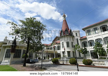 Phyathai Palace or Royal Phya Thai Palace constructed began in 1909 at Rama V's behest Bangkok.1 oct 2016 bangkokthailand