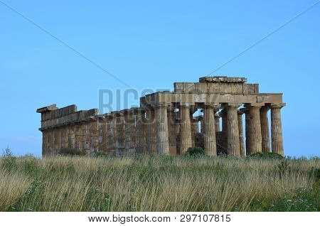 Selinunte, Sicily. Temple Of Hera, Ancient Greek Ruins In Italy, Doric Architecture