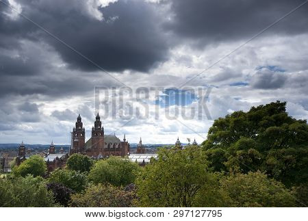 Glasgow, Scotland, 8th September 2013, The Kelvingrove Art Gallery And Museum Near Kelvingrove Park 