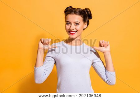 Portrait Of Her She Nice-looking Attractive Lovely Lovable Winsome Glamorous Cheerful Cheery Girl Po