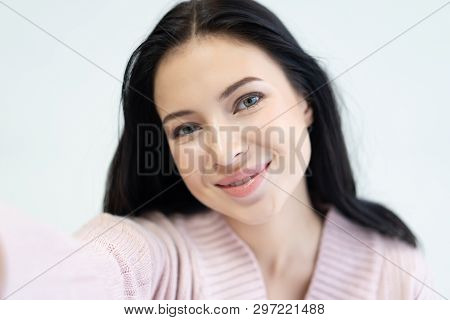 Closeup Gorgeours Young Woman With Healthy Clean Skin Wearing Knitted Sweater Pink Cold Smilling And