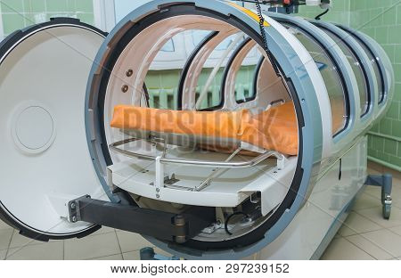Pressure Chamber. The Method Of Treatment Of Hyperbaric Oxygenation.