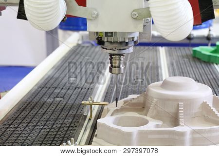 Cnc Milling Machine. Machine For High-quality Milling And Engraving Surfaces Of Parts. Milling And E