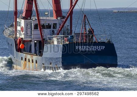 New Bedford, Massachusetts, Usa - April 17, 2019: Scalloper Friendship Heading Out On Springtime Fis
