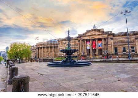 Liverpool, Uk - May 16 2018: Walker Art Gallery At William Brown Street In Liverpool City Centre, On
