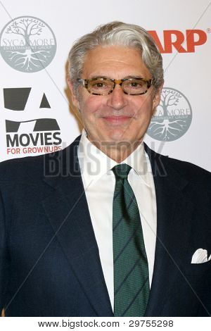 Los Angeles feb 6: Michael Nouri kommt bei der Aarp 11. jährliche Filme für Gownups b Auszeichnungen