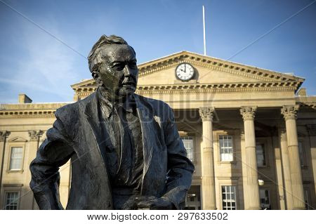 A Statue Of Former Prime Minister And Founder Of The Open University, Harold Wilson. Labour Politici