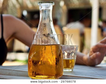 Retsina, kreikkalainen valkoviini