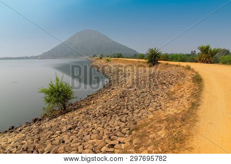 Baranti Is A Small Tribal Village In Purulia District , With A Water Reservoir Under Ramchandrapur M
