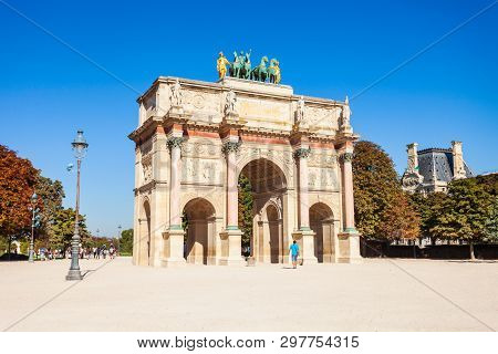 Arc De Triomphe Du Carrousel Is A Triumphal Arch Located In The Place Du Carrousel In Paris, France