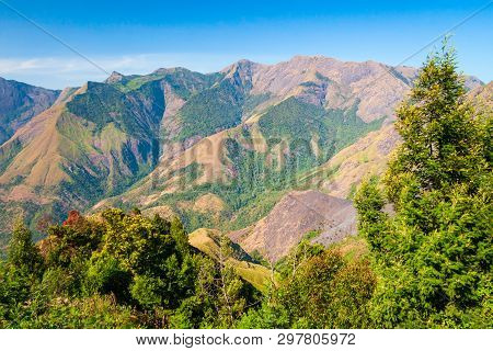 Western Ghats Is A Mountain Range That Traverse The States Of Kerala, Tamil Nadu, Maharashtra And Ot