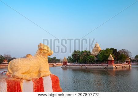 Vandiyur Mariamman Temple Or Maariamman Kovil Teppakulam In Madurai City In Tamil Nadu In India At S