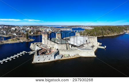Beautiful Aerial View Of Olavinlinna, Olofsborg Ancient Fortress, The 15th-century Medieval Three - 