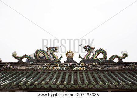 Mythical Creatures Statue On Roof Of Guandi Shrine And Jinping Temple Of The Queen Of Heaven At Shan