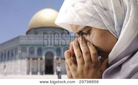 Smutný arabské muslimské ženy v Jeruzalémě Kuds