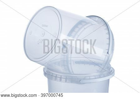 Transparent Plastic Bucket With Transparent Lid - 1000 Ml, Plastic Containers On White Background- ,