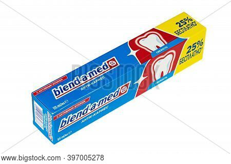 Ukraine, Kyiv - October 23. 2020: Blend-a-med Anti-caries,  Made By Procter & Gamble. File Contains 
