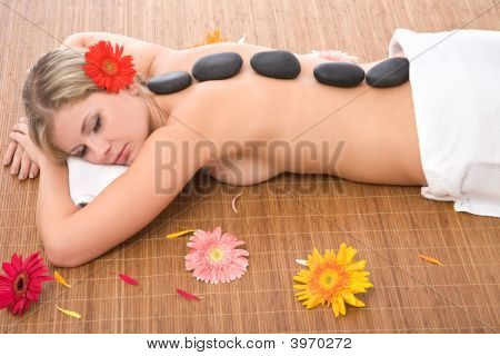 Bellezza al massaggio Stone