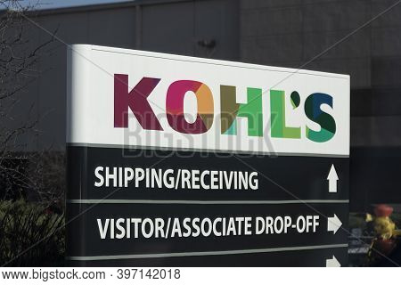 Middletown - Circa November 2020: Kohls Ecommerce Distribution Center. Kohls Is Among Retailers Look