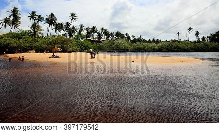 Mata De Sao Joao, Bahia / Brazil - September 23, 2020: View Of The River Imbassai Near The Mouth In 