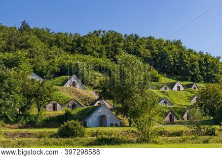 Gombos-hegyi pincesor in Hercegkut, UNESCO site, Great Plain, North Hungary
