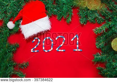 Coronavirus, Ncov-19 And The New Year. Holiday In Self-isolation, Hospital. Christmas Decorations An