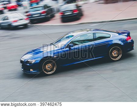 Kiev, Ukraine - October 9, 2010: Bmw Alpina B6 Coupe (e63) At High Speed. Bmw In Motion