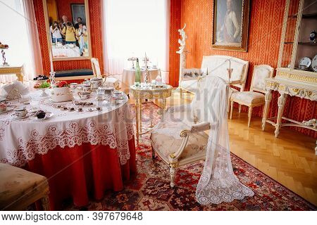Radun Castle Interior, Neo-classical Chateau, Red Tea Salon, Baroque And Rococo Carved White Furnitu