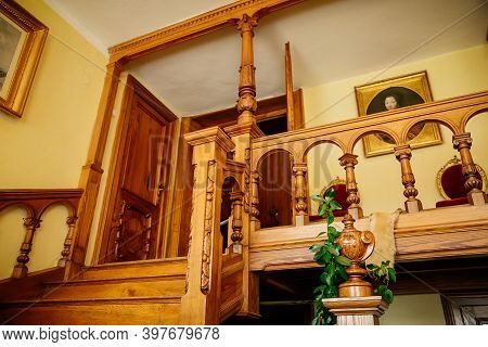 Radun Castle Interior, Neo-classical Chateau, Yellow Library, Baroque And Rococo Carved Wooden Furni