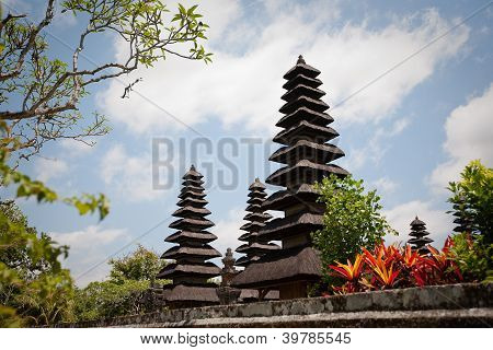 วัดทามานเอยุน (Mengwi)