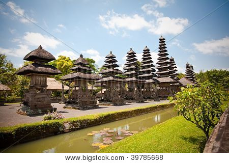 วัดทามานเอยุน (Mengwi)