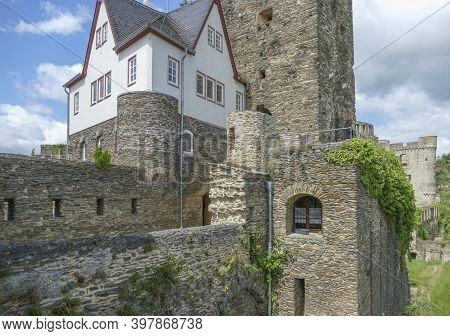 Rheinfels Castle At The Rhine Gorge Near Sankt Goar In Rhineland-palatinate, Germany