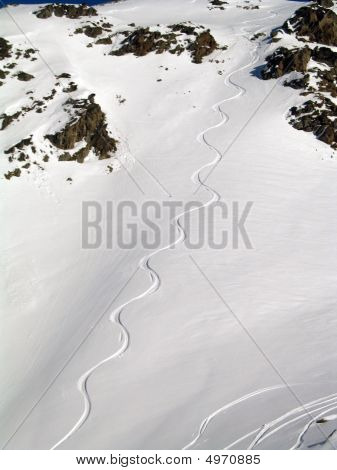 Spor af en Snowboard
