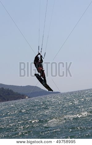 Kitesurfing