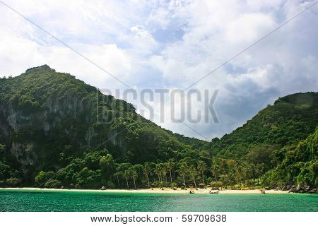Wua Talab Island, Ang Thong National Marine Park, Thailand