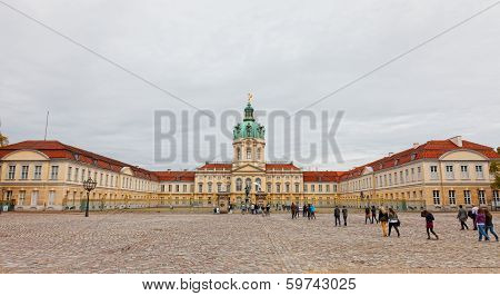 Schloss charlottenburg(char lottenburg palace)