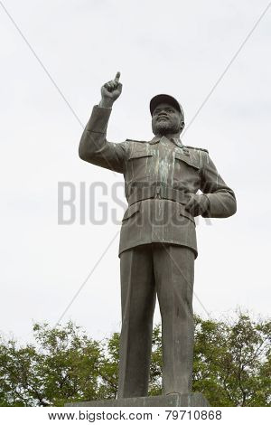The First Statue Of Samora Moisés Machel