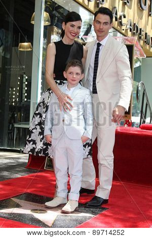 LOS ANGELES - MAY 1:  ulianna Margulies, Kieran Lieberthal, Keith Lieberthal at the Julianna Margulies Hollywood Walk of Fame Star Ceremony at the Hollywood Boulevard on May 1, 2015 in Los Angeles, CA
