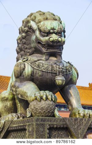 Ming Dynasty guardian lion at the Forbidden City
