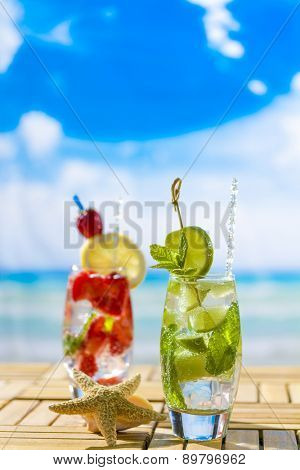 Fresh tropical cocktails on beautiful sunny beach