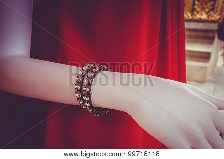 Fake Bracelet Diamond For Accessory On Mannequin