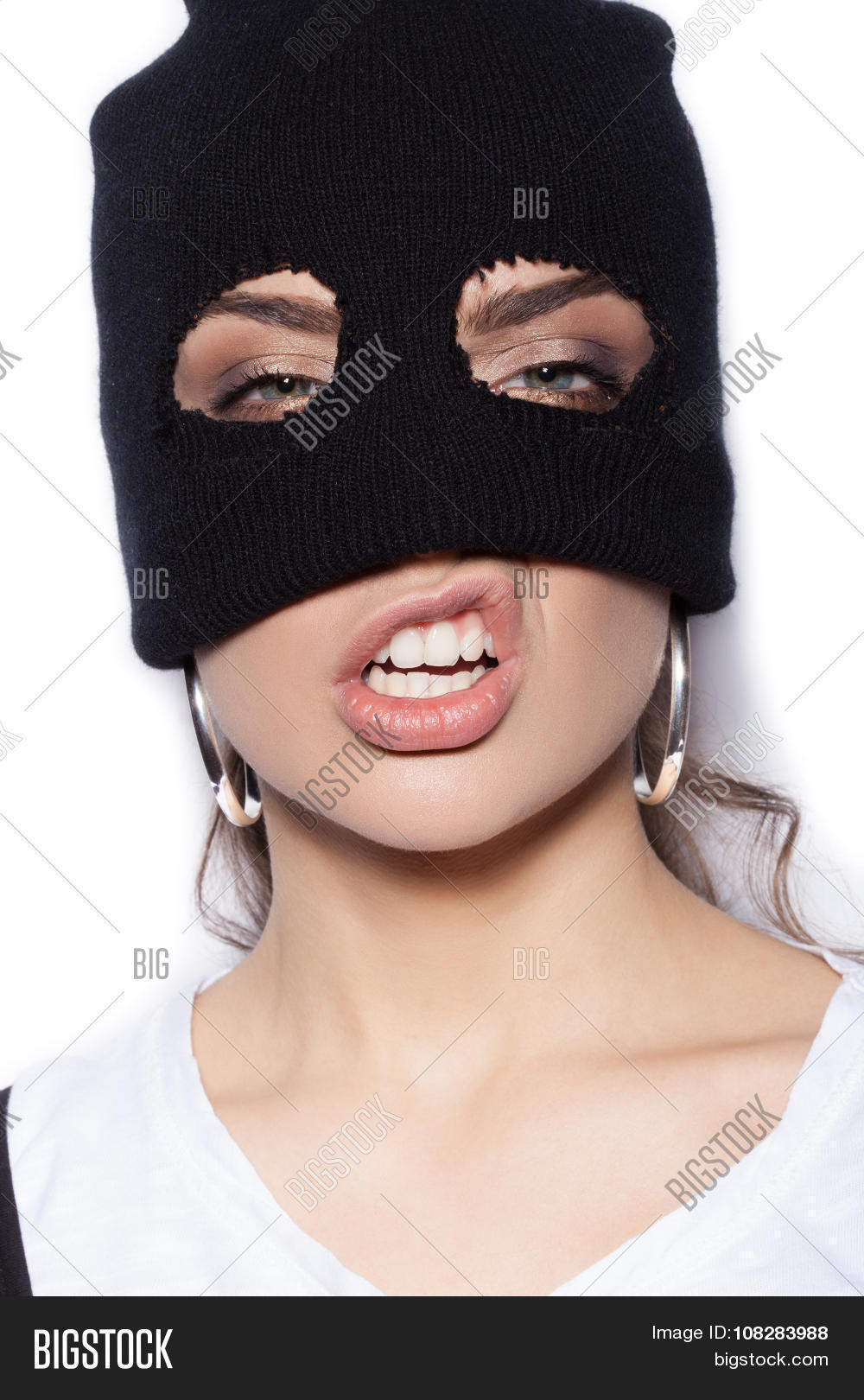 Is It Illegal To Wear Balaclavas In Public at Hector Smith blog